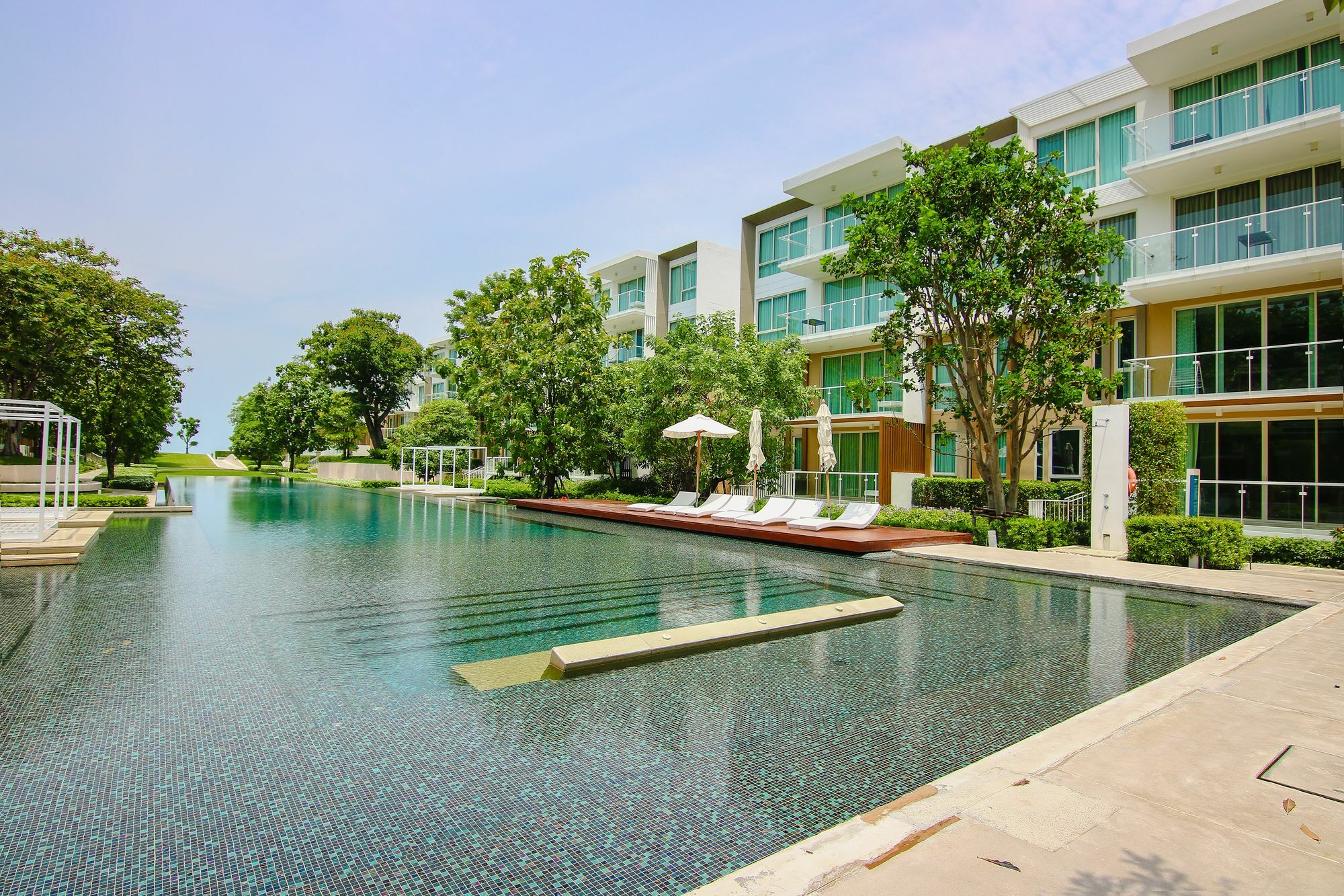 Huahin Luxury Beachfront Condo By Ml HHQ Exterior foto